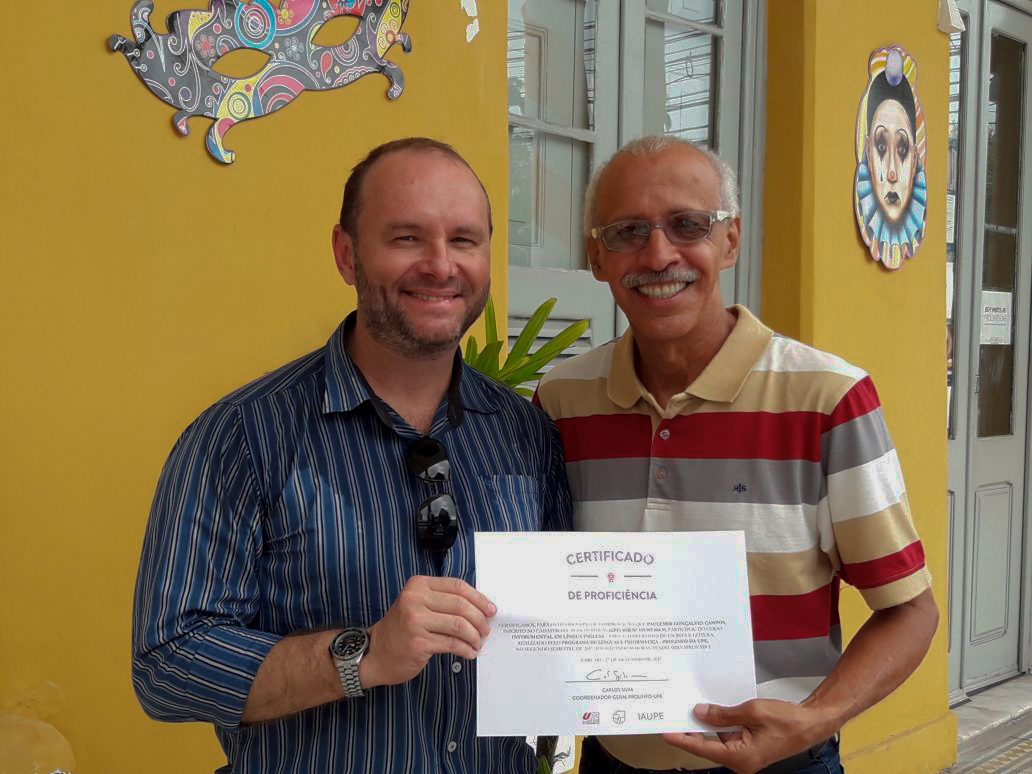 Turma Inglês Instrumental Caruaru recebe certificação
